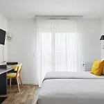 Odalys - Paris 3*