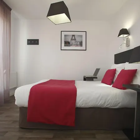 Odalys Paris Aparthotel 3*