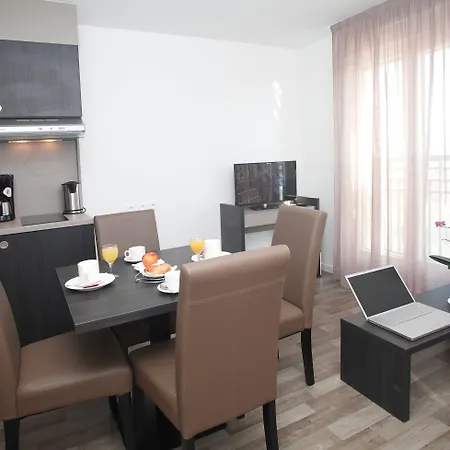 Apartmanhotel Odalys - Paris